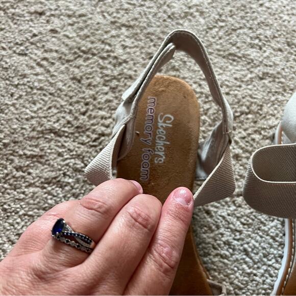 Skechers Memory Foam Open Toe Strappy Sandals Women's Size 10 Off White - Picture 12 of 15